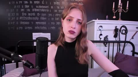 Snapshot of mistress_marlene chatting on March 9, 2025, 6:32 pm Mistress Marlene online show from March 9, 2025, 6:32 pm