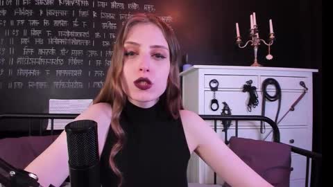 Snapshot of mistress_marlene chatting on September 20, 2025, 7:20 am Mistress Marlene online show from September 20, 2025, 7:20 am