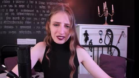 Snapshot of mistress_marlene chatting on September 22, 2025, 7:32 am Mistress Marlene online show from September 22, 2025, 7:32 am