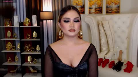 Snapshot of mistressathenna chatting on March 12, 2026, 12:17 am mistressathenna online show from March 12, 2026, 12:17 am