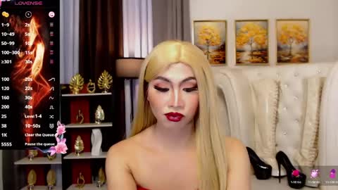 Snapshot of mistressathenna chatting on May 9, 2026, 11:43 pm mistressathenna online show from May 9, 2026, 11:43 pm