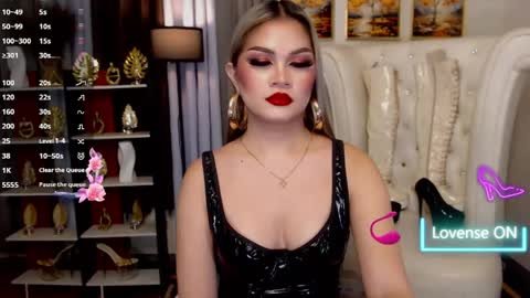 Snapshot of mistressathenna chatting on May 22, 2026, 10:48 pm mistressathenna online show from May 22, 2026, 10:48 pm
