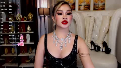 Snapshot of mistressathenna chatting on May 25, 2026, 8:15 pm mistressathenna online show from May 25, 2026, 8:15 pm
