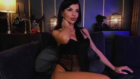 Elenia online show from January 6, 2025, 12:35 pm
