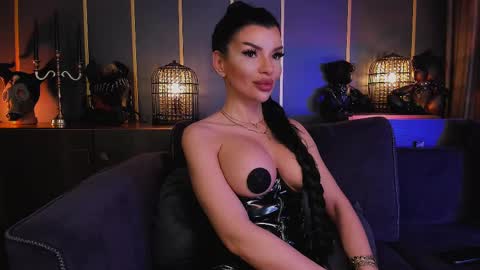 Elenia online show from February 23, 2025, 12:27 pm