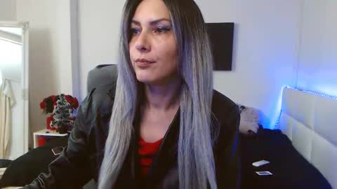 MistressEvelyn  online show from January 9, 2025, 5:34 am