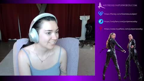 Snapshot of mistressjuniper chatting on March 4, 2026, 6:58 pm Mistress June online show from March 4, 2026, 6:58 pm