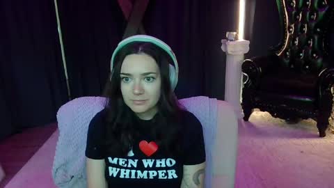 Mistress June online show from May 4, 2026, 5:31 pm