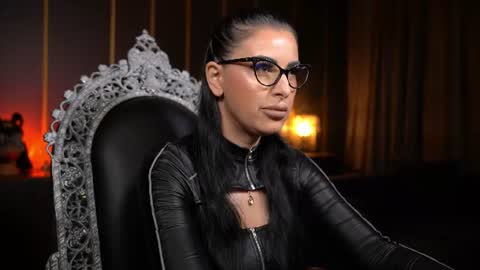 Mistress Kelly online show from June 15, 2026, 7:05 pm