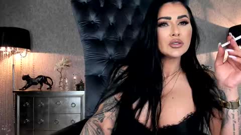 mistresskennya online show from February 25, 2026, 8:29 pm