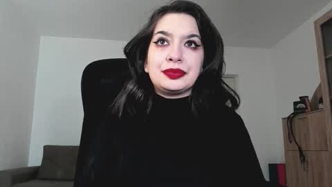 YourGoddessM online show from February 4, 2026, 6:14 pm