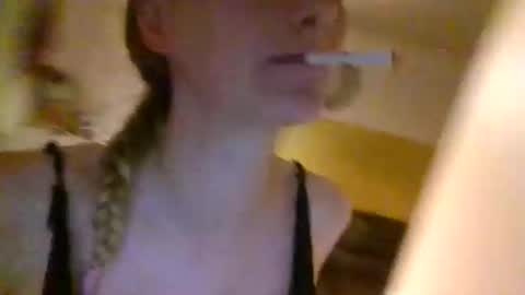 mistressmilly32 online show from May 10, 2026, 9:31 pm