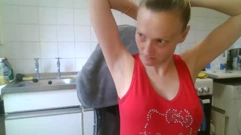 mistressmilly32 online show from June 17, 2026, 10:06 am