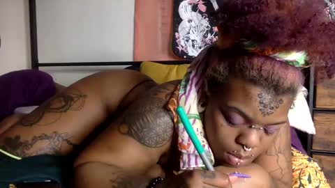 Snapshot of mistressmystii chatting on January 23, 2025, 5:56 am Mistress Mystii online show from January 23, 2025, 5:56 am