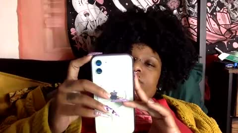 Snapshot of mistressmystii chatting on February 12, 2025, 3:07 am Mistress Mystii online show from February 12, 2025, 3:07 am