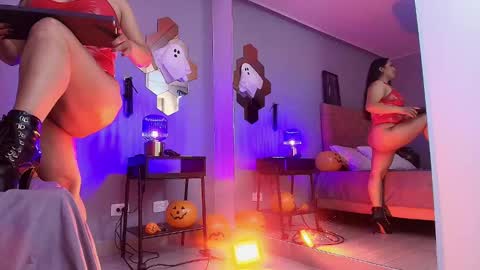 Scarlet online show from October 28, 2025, 1:36 pm