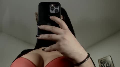 Snapshot of mistressxxalice chatting on February 11, 2025, 5:47 am ALICE MADANE online show from February 11, 2025, 5:47 am
