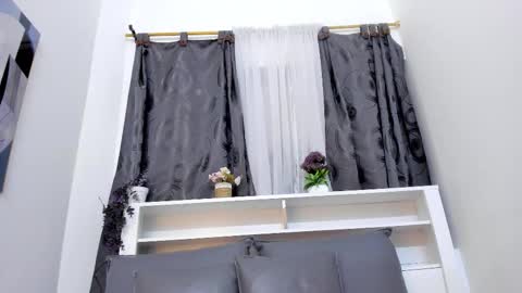 mistt_miaa online show from November 2, 2025, 12:07 pm