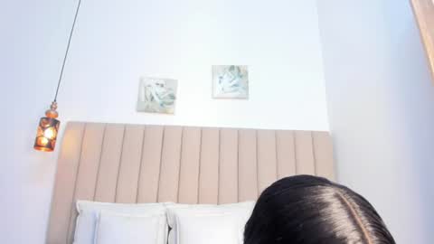 mistt_miaa online show from June 11, 2026, 2:53 am