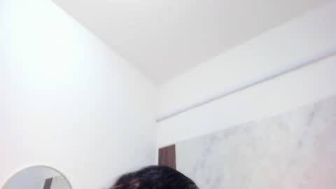 mistt_miaa online show from June 14, 2026, 2:24 am