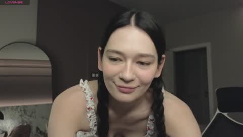 misty_roseee online show from January 31, 2025, 4:03 am