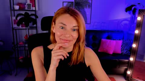 MistyBarnes NONUDE MODEL online show from January 28, 2025, 11:17 am