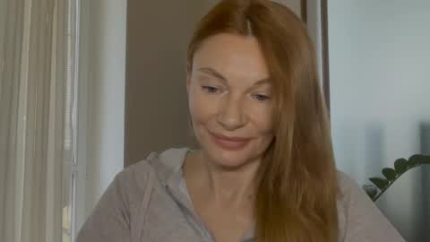 MistyBarnes NONUDE MODEL online show from April 27, 2026, 8:45 am
