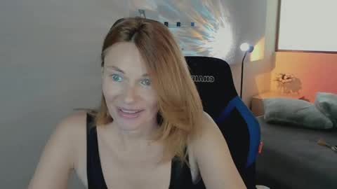MistyBarnes NONUDE MODEL online show from May 8, 2026, 12:32 pm