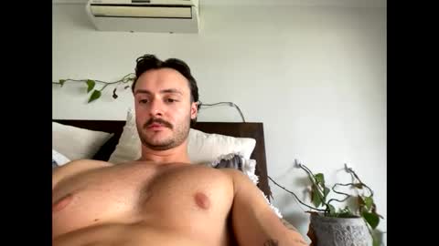 mitch28282 online show from October 1, 2025, 2:17 am