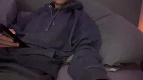 mitchellw7752 online show from October 24, 2025, 9:06 am