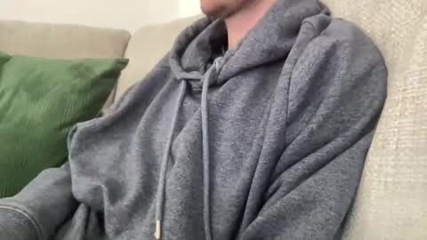 mitchellw7752 online show from April 8, 2026, 10:48 am