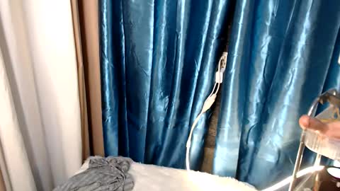 Nardz online show from October 14, 2025, 3:07 am