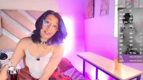 mitsuri_nyx online show from June 25, 2026, 12:09 pm
