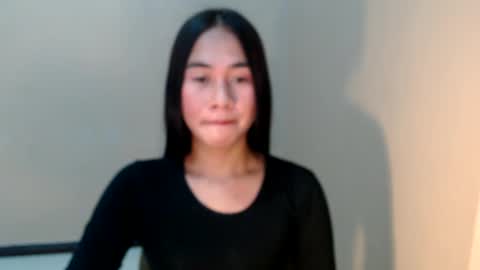 Mitsu online show from December 10, 2024, 7:37 am