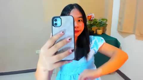 Mitsu online show from October 20, 2025, 10:59 am