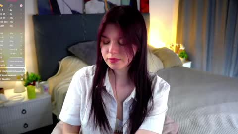Snapshot of mitziefetters chatting on April 9, 2026, 6:19 am Rosalie online show from April 9, 2026, 6:19 am