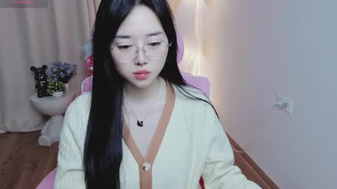 miu online show from December 20, 2025, 2:40 am