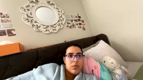 mixedbaby98 online show from January 14, 2026, 6:24 pm