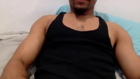 Snapshot of mixedsexycouple2025 chatting on September 25, 2025, 2:10 pm Mixedsexycouple online show from September 25, 2025, 2:10 pm