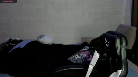 Snapshot of miya_chinen chatting on December 3, 2024, 1:19 am Miya online show from December 3, 2024, 1:19 am