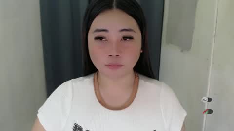 cassie marie online show from December 21, 2024, 1:53 pm