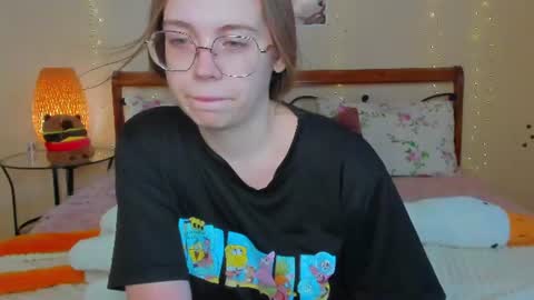 Snapshot of miya_soft chatting on July 17, 2026, 1:34 am Miya online show from July 17, 2026, 1:34 am