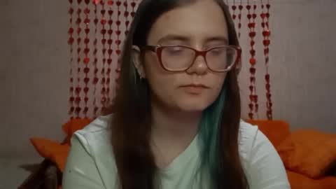 Milana online show from February 12, 2026, 5:08 pm