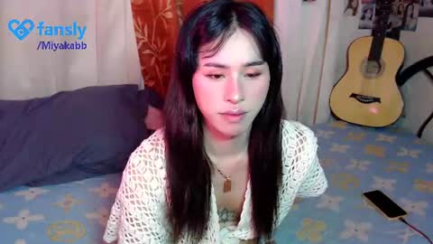 Miyakabebe online show from June 10, 2026, 1:28 am