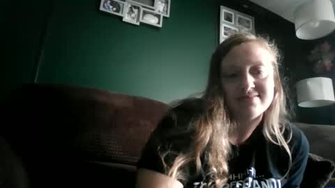 miztrezk online show from September 8, 2025, 4:06 pm