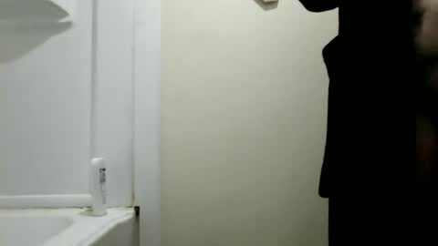 Snapshot of miztrezk chatting on March 12, 2026, 10:05 pm miztrezk online show from March 12, 2026, 10:05 pm