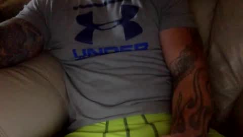 Snapshot of mjg175 chatting on September 29, 2025, 5:18 pm SexyRed online show from September 29, 2025, 5:18 pm