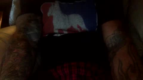 Snapshot of mjg175 chatting on October 10, 2025, 12:15 pm SexyRed online show from October 10, 2025, 12:15 pm