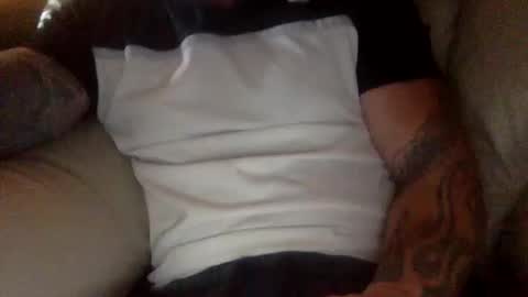 Snapshot of mjg175 chatting on October 12, 2025, 9:25 pm SexyRed online show from October 12, 2025, 9:25 pm