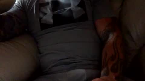 Snapshot of mjg175 chatting on October 14, 2025, 6:31 pm SexyRed online show from October 14, 2025, 6:31 pm